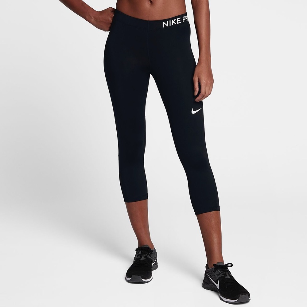 Nike Pro Cool Training Capris